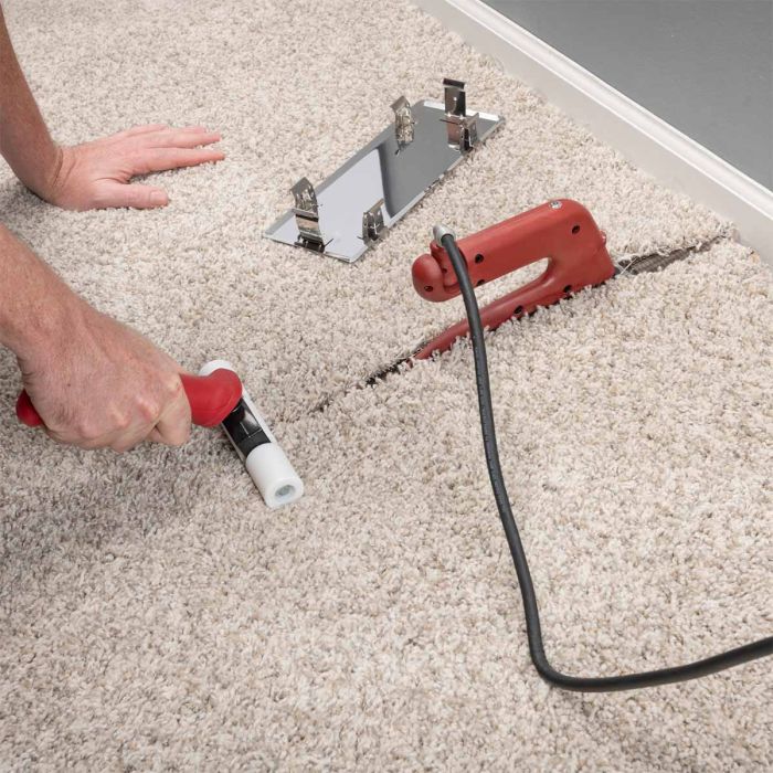 Roberts 10-282G Deluxe Heat Bond Iron (Grooved Base)