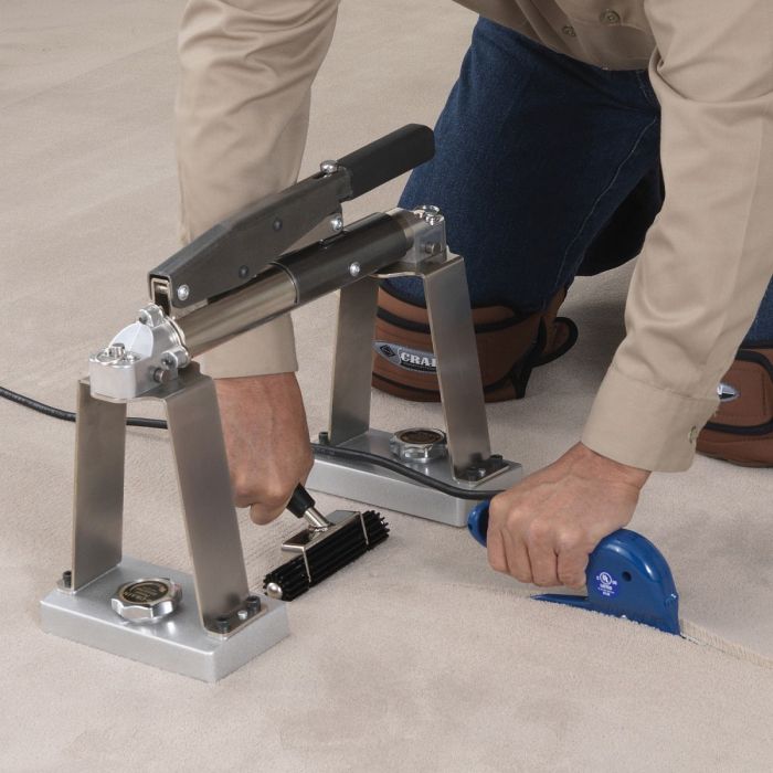 Crain 515 Mini-Stretcher w/Seam Repair Attachment