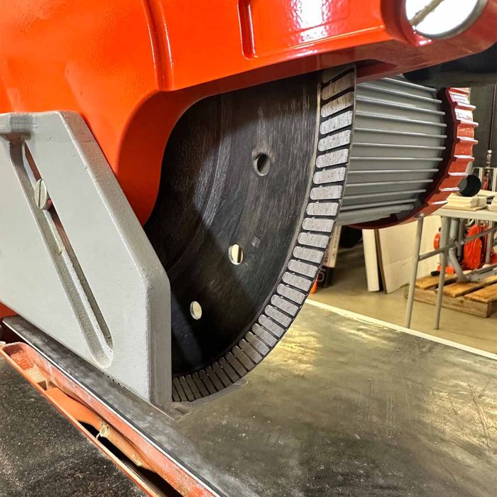 iQ252 10" Dry Cut Rail Saw