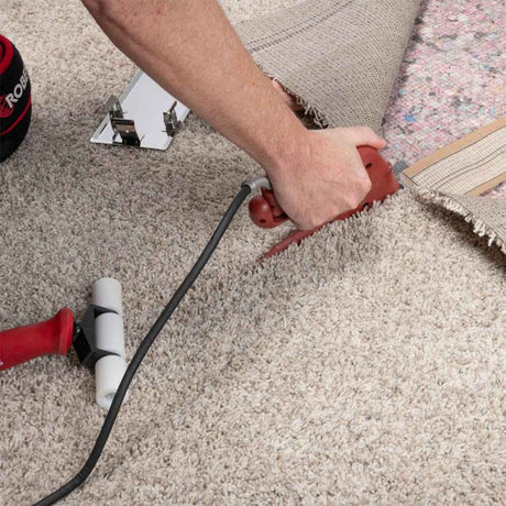 Roberts 10-282G Deluxe Heat Bond Iron (Grooved Base)