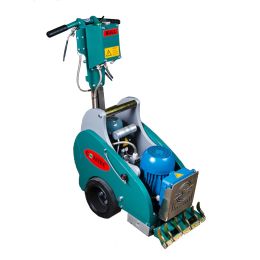 Contec Bull Self-Propelled Floor Scraper