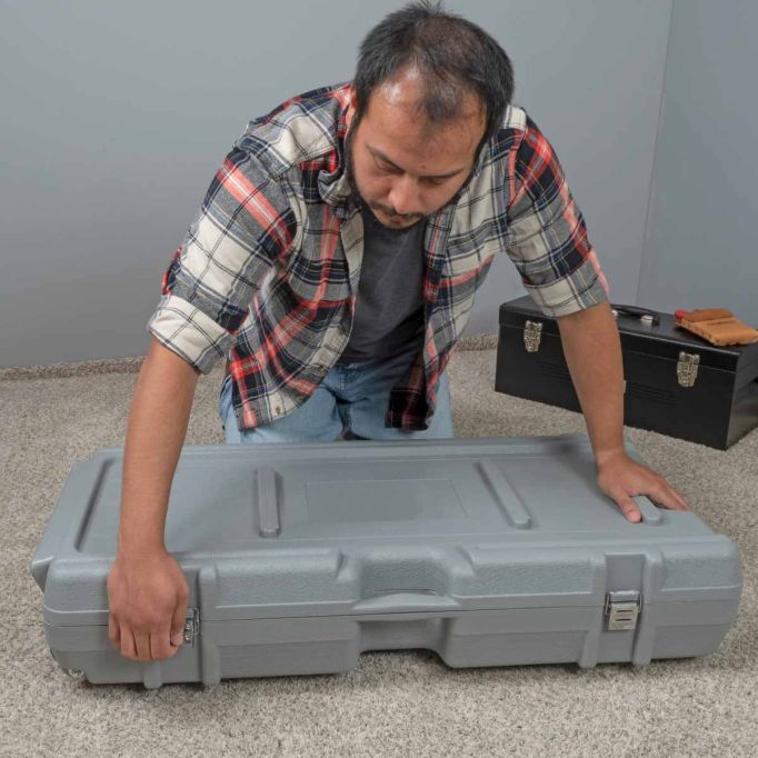 Roberts 10-230-40 Empty Stretcher Case with Wheels