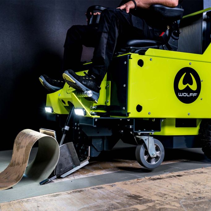 Wolff Independence Battery Ride-On Floor Stripper