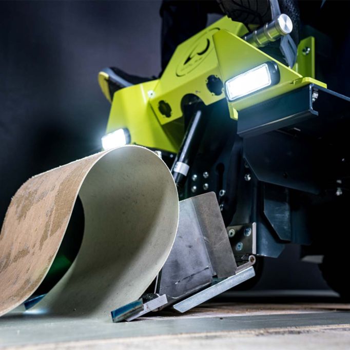 Wolff Independence Battery Ride-On Floor Stripper